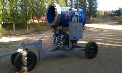 长城牌造雪机让您体验造雪的轻松