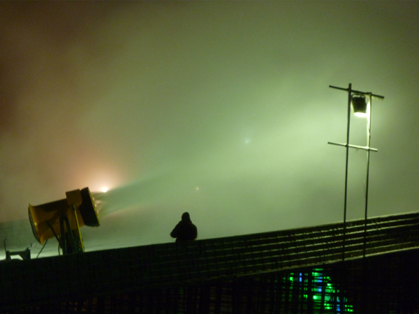 造雪机设备就是为了造福消费者