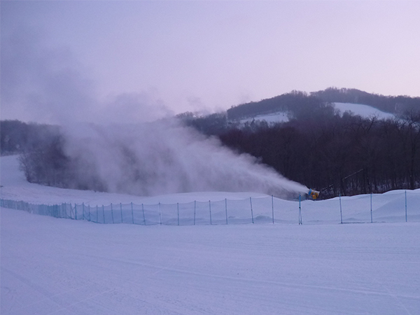 长城雪地设备厂有先进的技术工程师