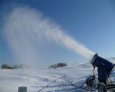 滑雪场造雪机滤网箱保证喷嘴系统的稳定